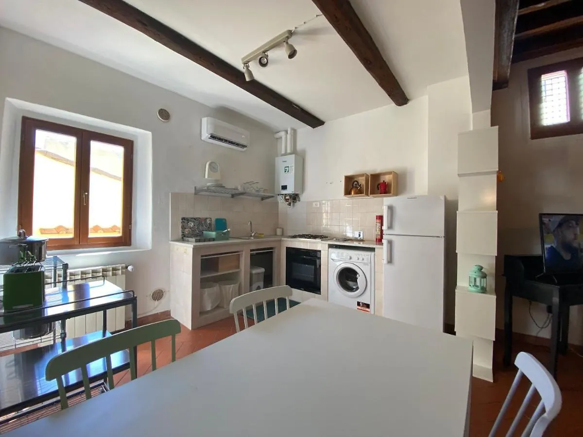 Alfani Double Apartamento Florença 0*,  Itália
